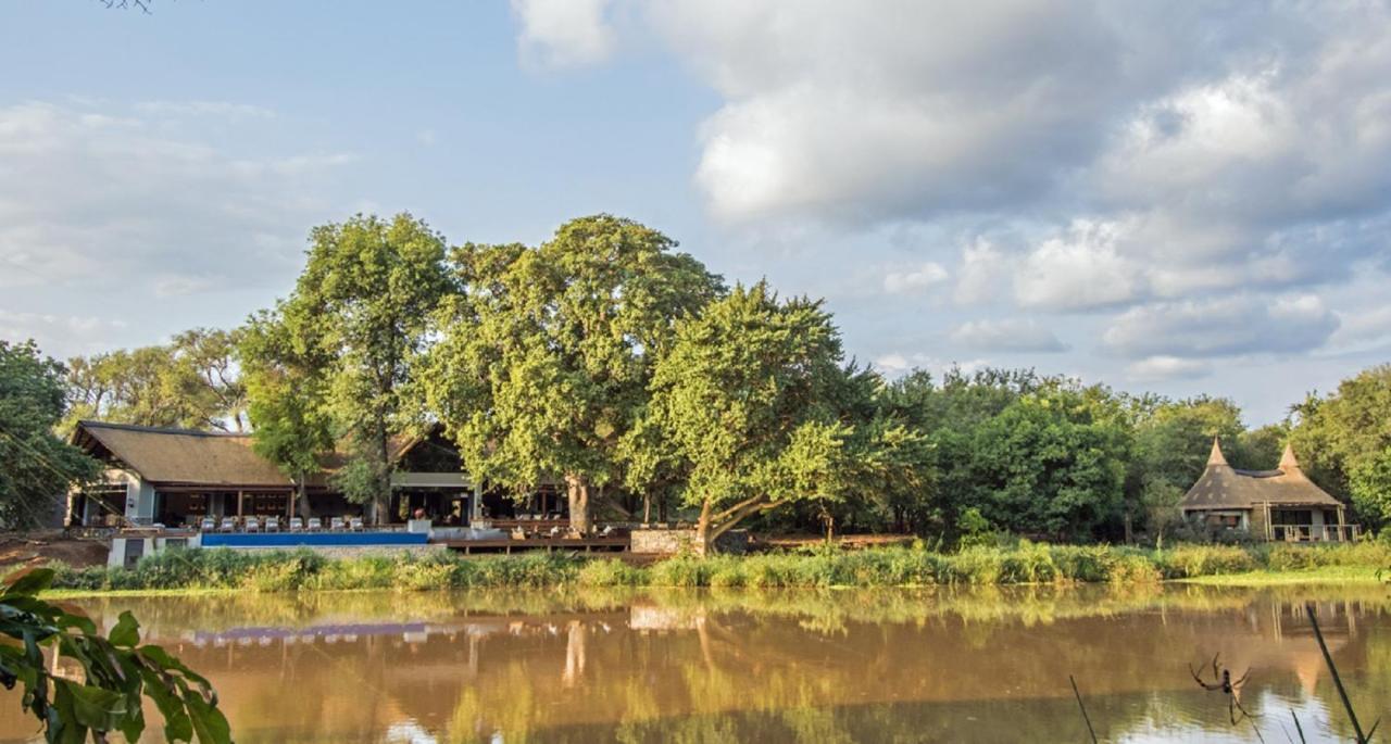 Abelana River Lodge Пгалаборва Екстер'єр фото